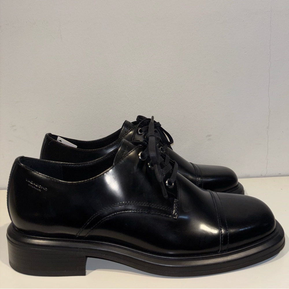 Vagabond Black Leather Loafers